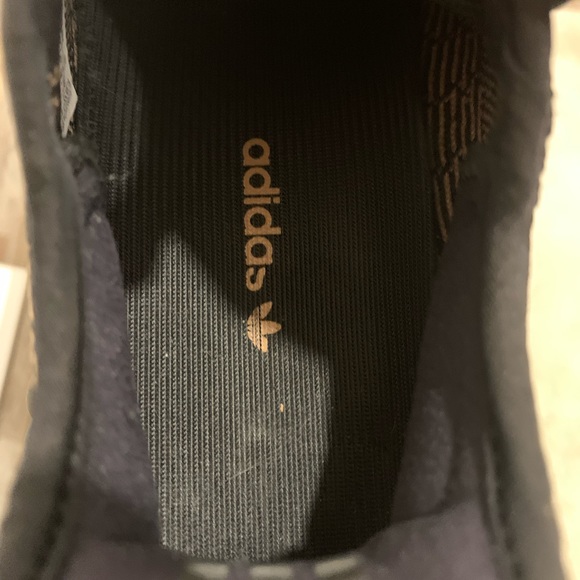 Yeezy Boost 350 V2 - Picture 7 of 10